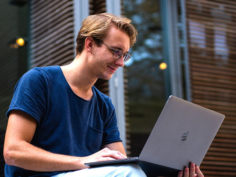 How to Start a New Business in 2026: Your Friendly Guide to Launching with Confidence